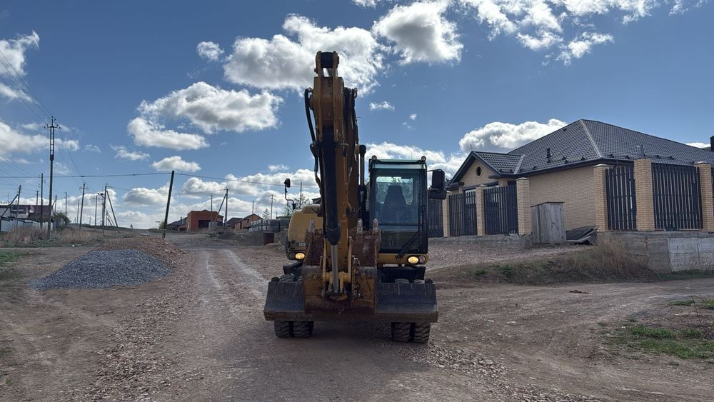 Услуги колесного экскаватора