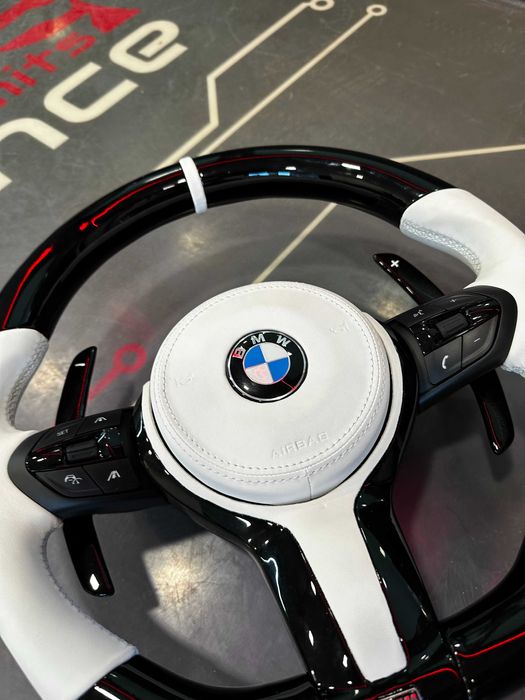Volan M BMW PIANO BLACK / Vibratii / Incalzire / DISTRONIC! SERIA F/E