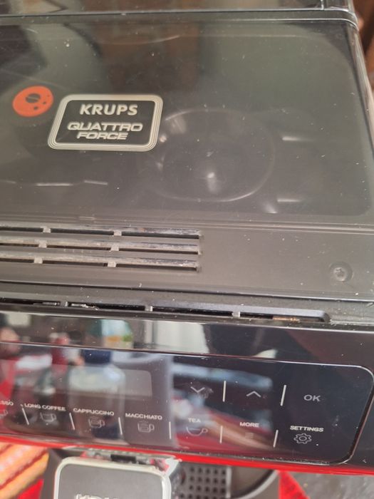 Кафеавтомат Krups Evidence EA8908 – Отлично състояние