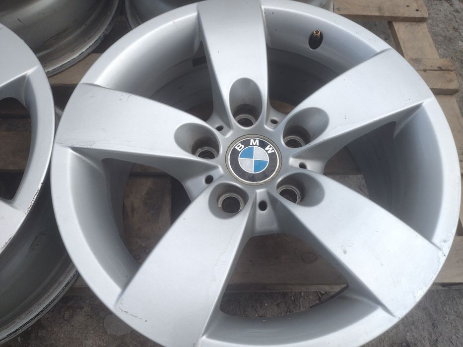 Топ състояние 16-5х120 ЕТ20 7j BMW E60..E61