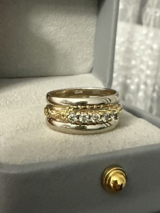 Бриллиантовое кольцо