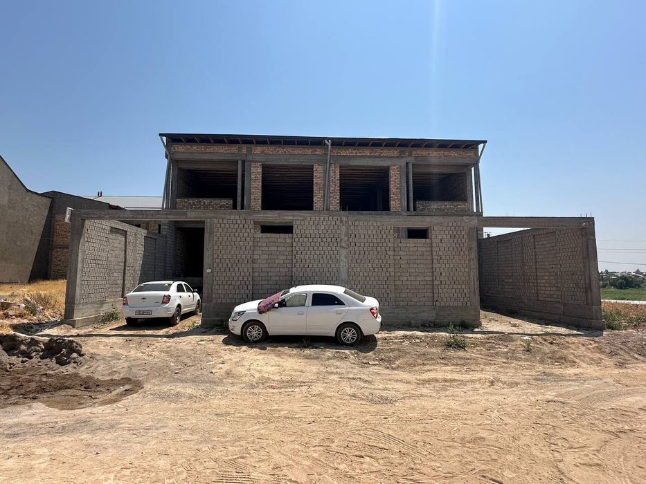 Уй каробка холатида сотилади