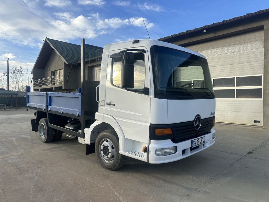 Mercedes Atego basculabil