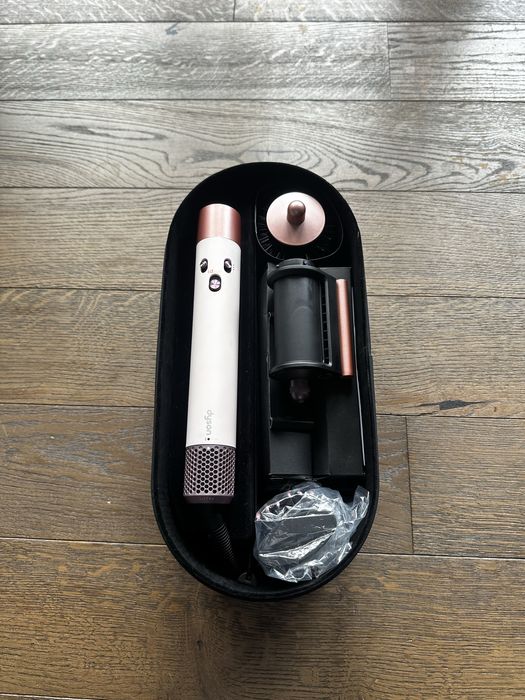Uscător de păr Dyson Airwrap HS08