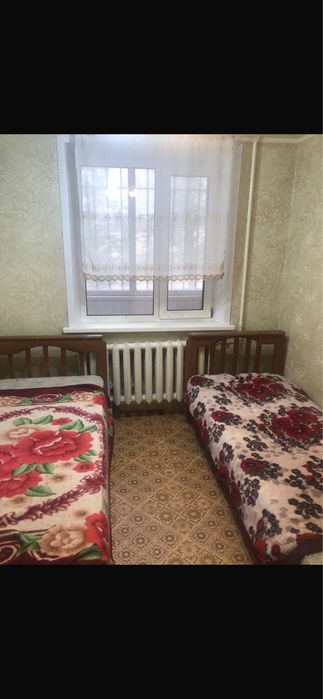 Сдам двух комнатную в центре