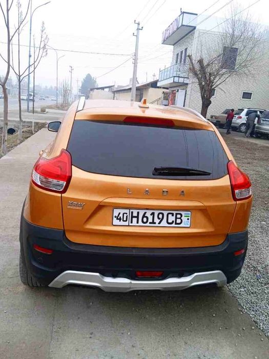 Lada xray cross 2019