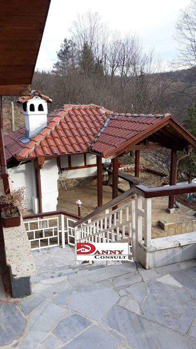 Продава се Къща в Велико Търново, Акация - 210 кв.м за 491 €/кв.м - Снимка #6