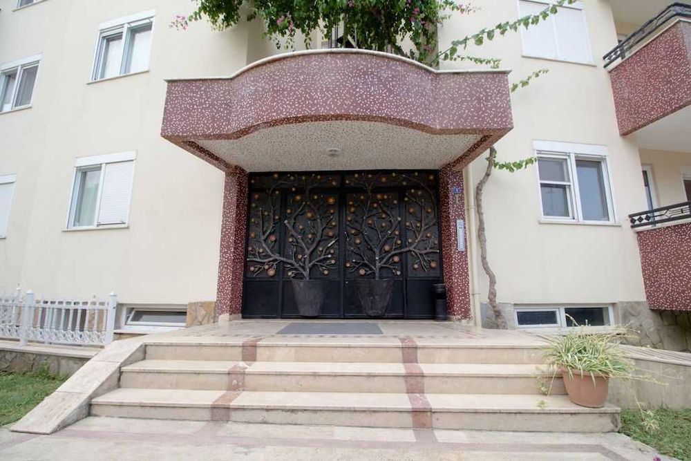 4 комнатная квартира в Алании (обмен на кв. в Караганде с доплатой)