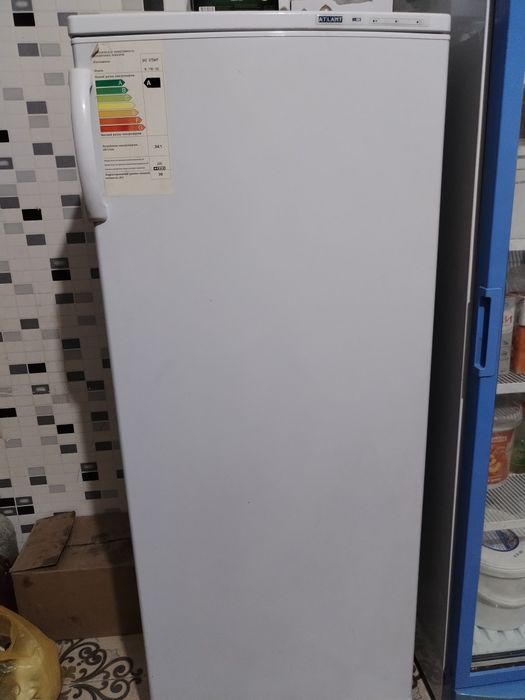 Морозильник Атлант.