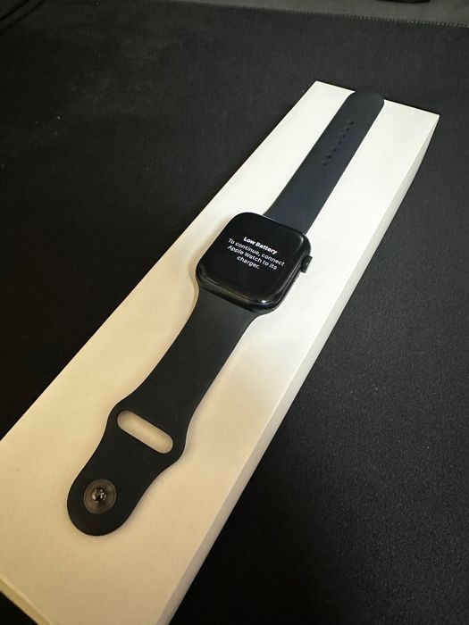 Apple Watch 8 45mm