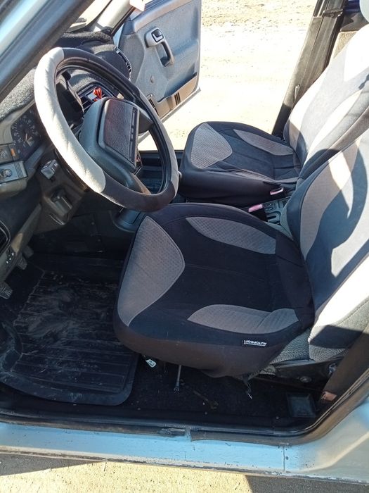 Машина лада 2110