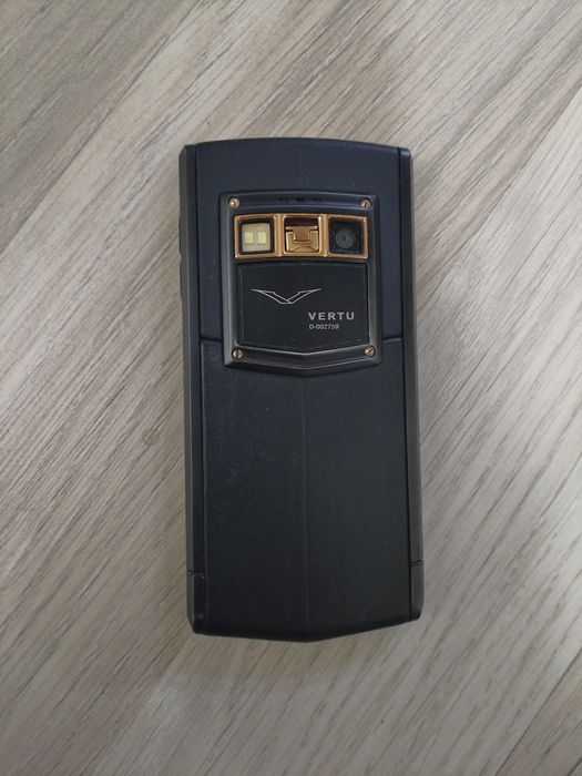 Vertu ti red gold