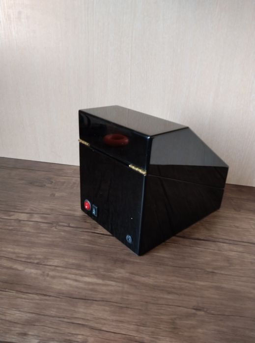 Шкатулка для подзавода часов