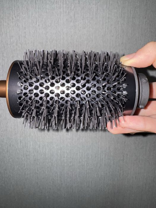 Стайлер для волос Dyson