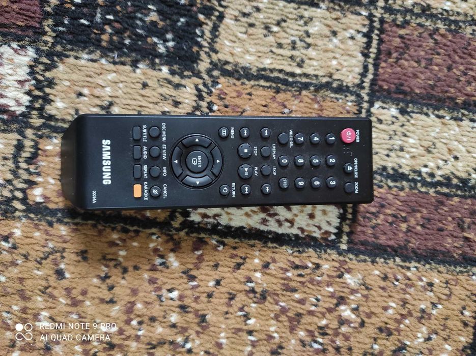 DVD-плеер Samsung DVD-P360K