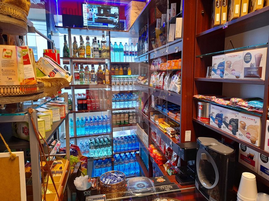 Продава се Магазин в Шумен, Боян Българанов 1 - 7 кв.м за 1822 €/кв.м - Снимка #3