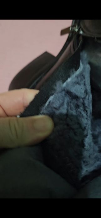 Продам кожаные сапоги