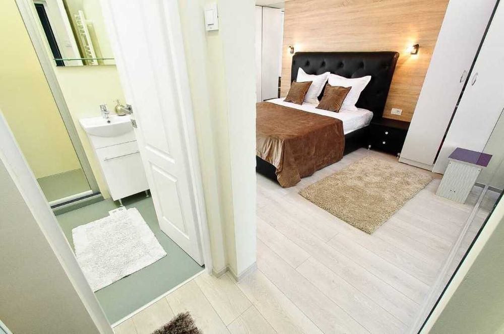 Дава се под наем Едностаен апартамент в Пловдив, Гагарин - 41 кв.м за 155 € - Снимка #2