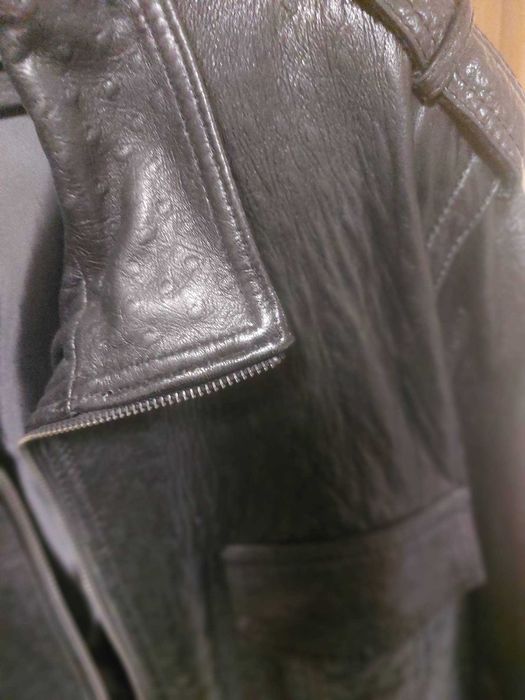 Продается мужская кожаная куртка