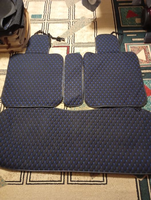 Продам чехлы автомобильные