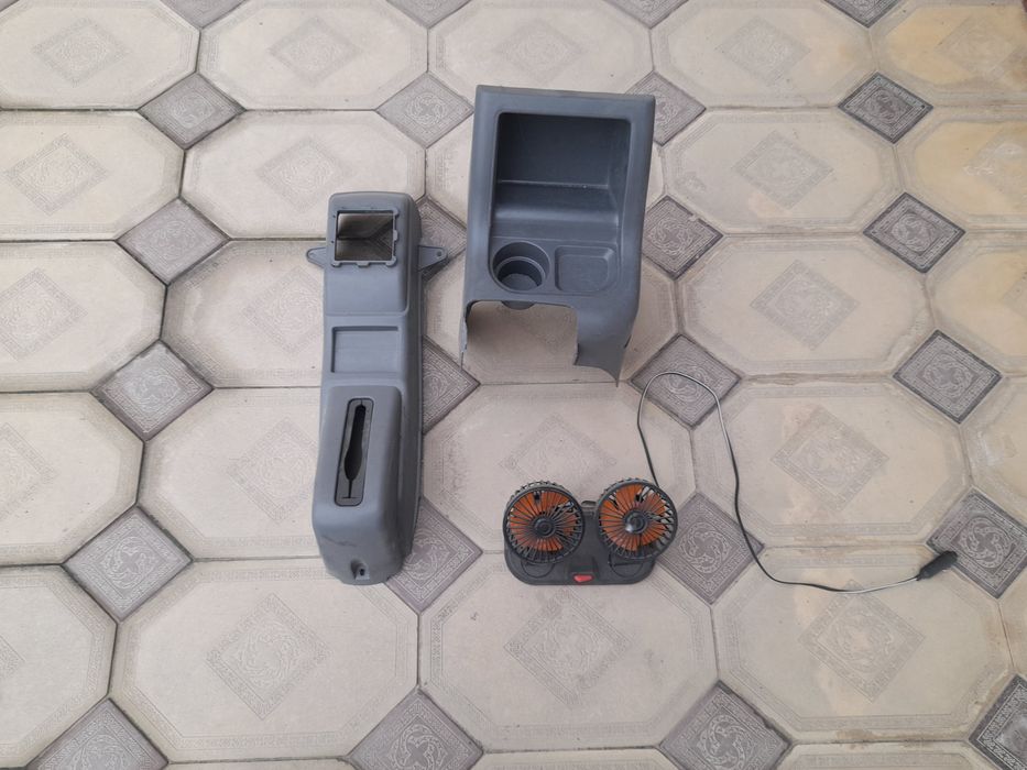 Damas  подстаканник