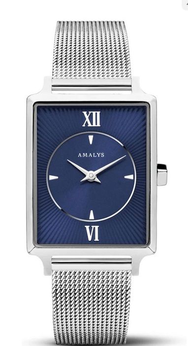 Продам часы женские наручные