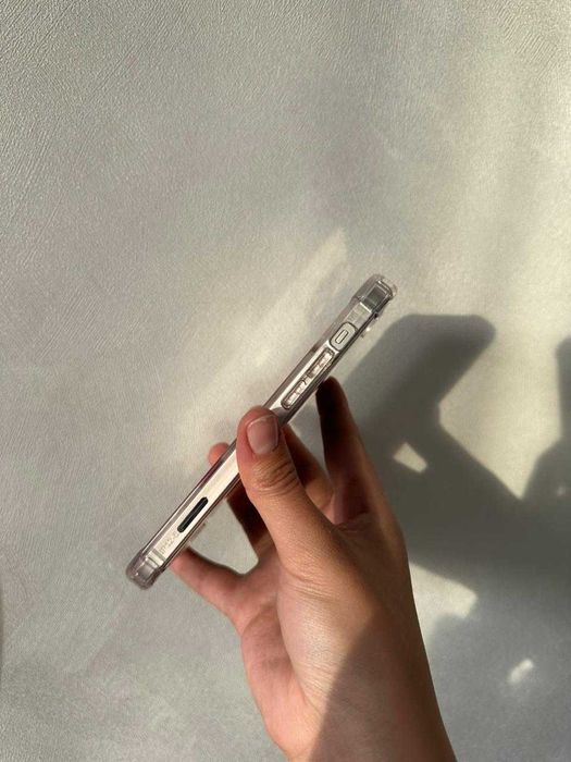 Продам IPhone 12