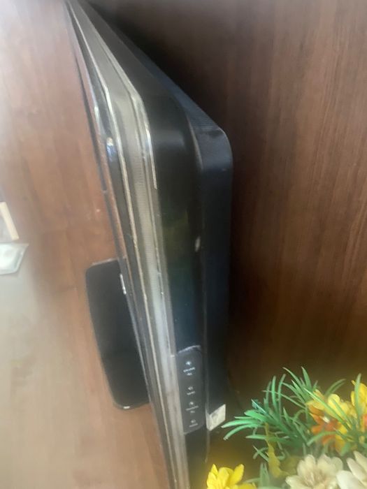 Телевизор PHILIPS