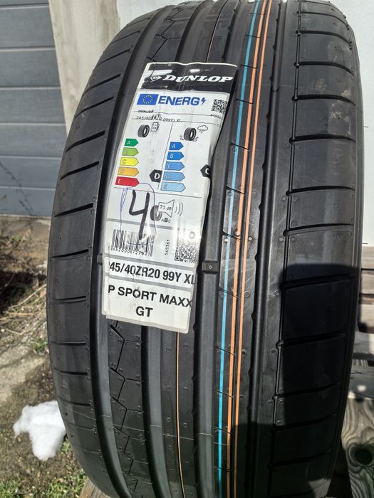 245/40/20 Дънлоп ДОТ 2022 г - САМО 1 брой - Чисто Нова