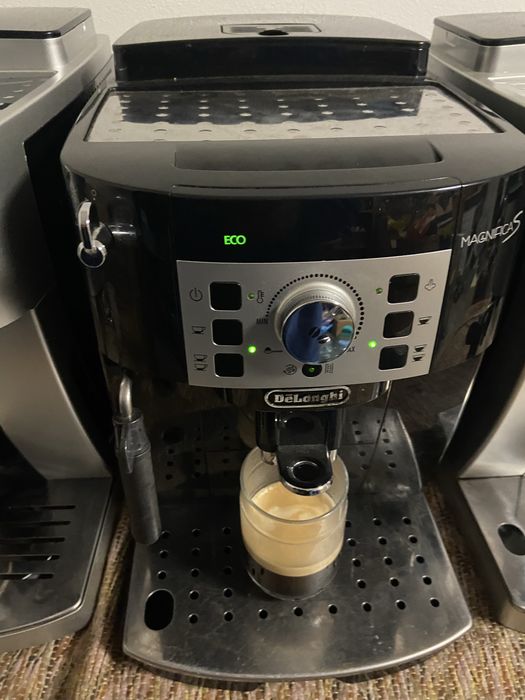 Espresor cafea Delonghi magnifica S