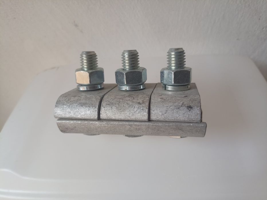 Плашечный зажим ПА-4-1