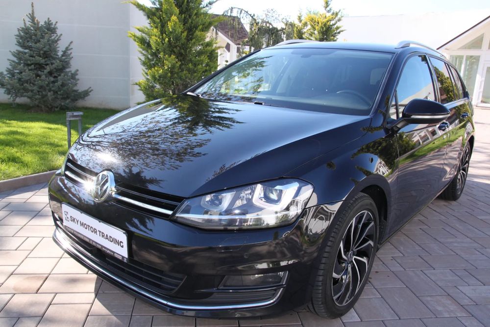 Volkswagen Golf HIGHLINE DSG150PS Piele Braun/ ACC/ Camera/ LED/ 17”/ Superba