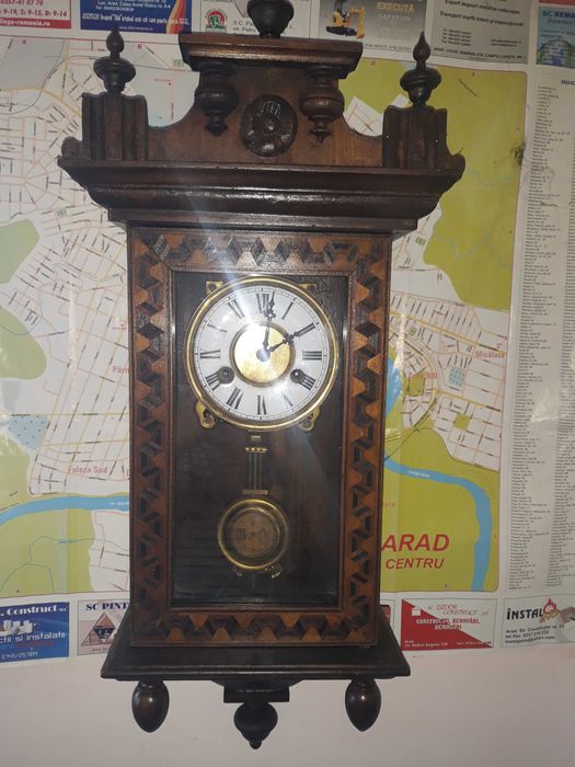 ceas perete miniatura
