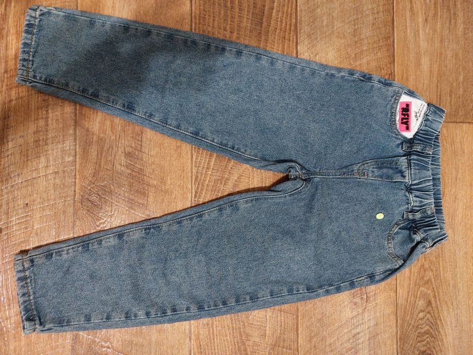 Джинсы на девочку