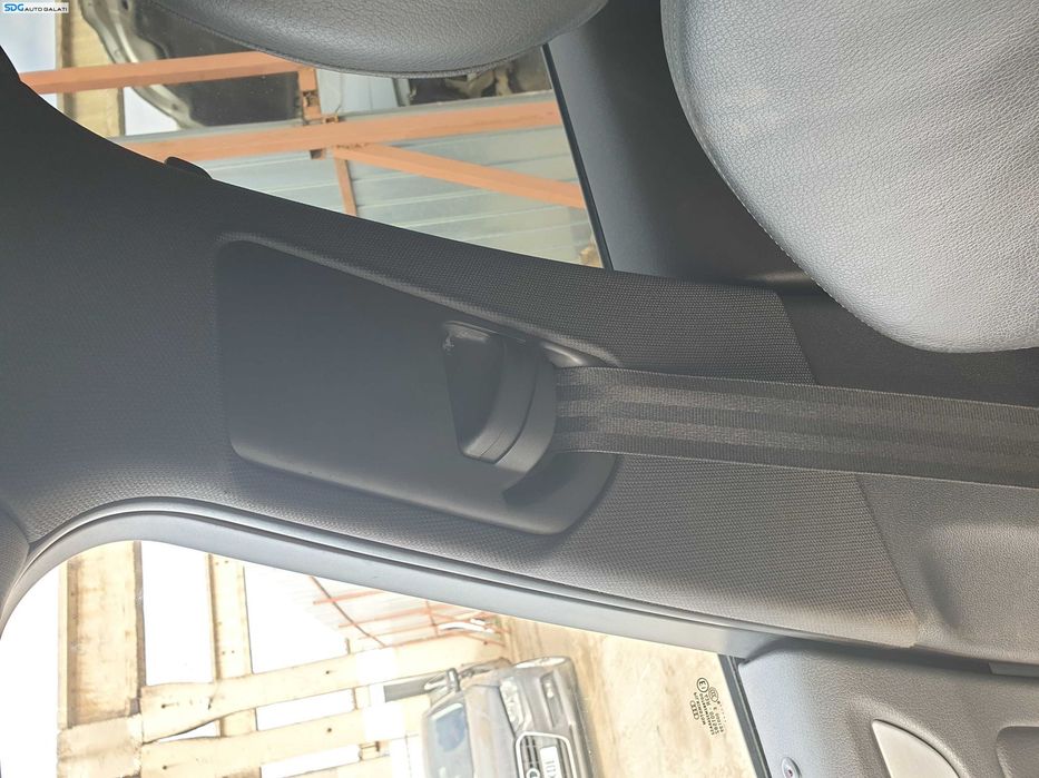 Plafon Plafoniera Tavan Material Textil Negru cu Stalpi si Parasolare Audi A4 B8 B8.5 Berlina Sedan 2008 - 2015 [K2316] [K2317] [K2318]