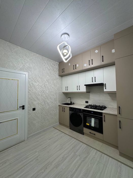 Срочно продам 2х ком Куйлюк массив 3 ЖК Хон Сарой