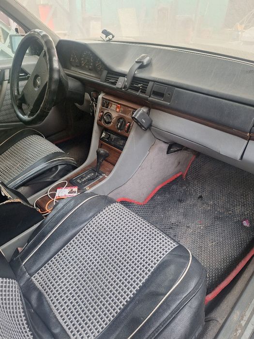 Продам мерседес 124