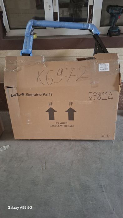 Kia Sonet eshiklari va barcha turdagi zapchsalari bor