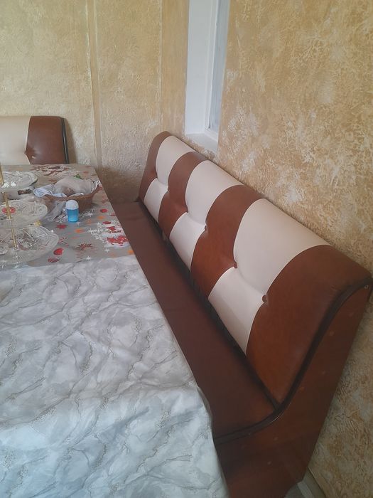 Продам кухоный уголок