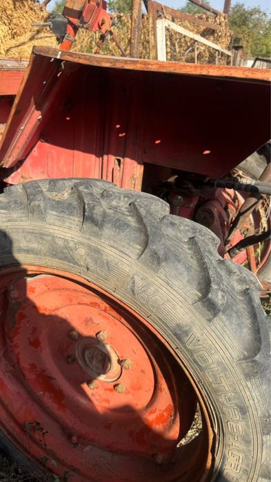 трактор Т————— 25