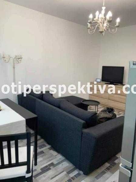Продава се Двустаен апартамент в Пловдив, Център - 60 кв.м за 2874 €/кв.м - Снимка #3