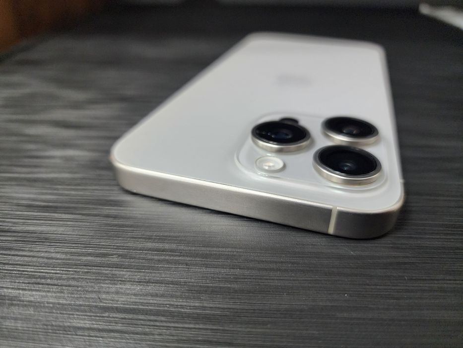 Iphone 15 Pro Max VN/A 256GB Akk 81% holati yaxshi