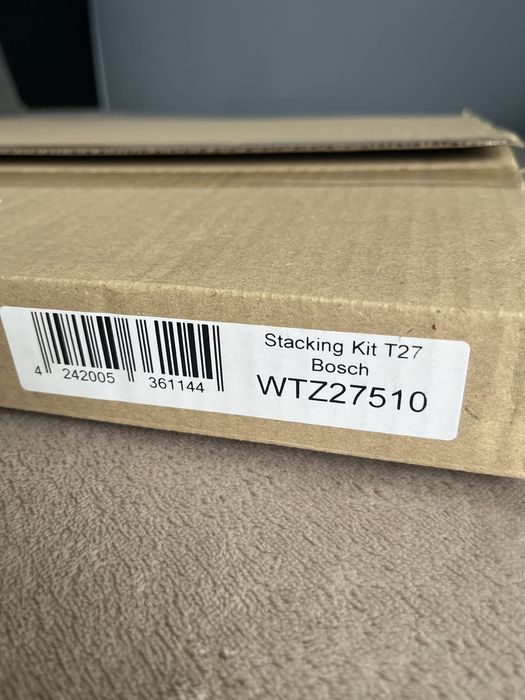 Свързващ кит Bosch за пералня и сушилня - WTZ27510