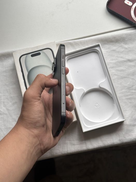 iPhone 15  Айфон 15