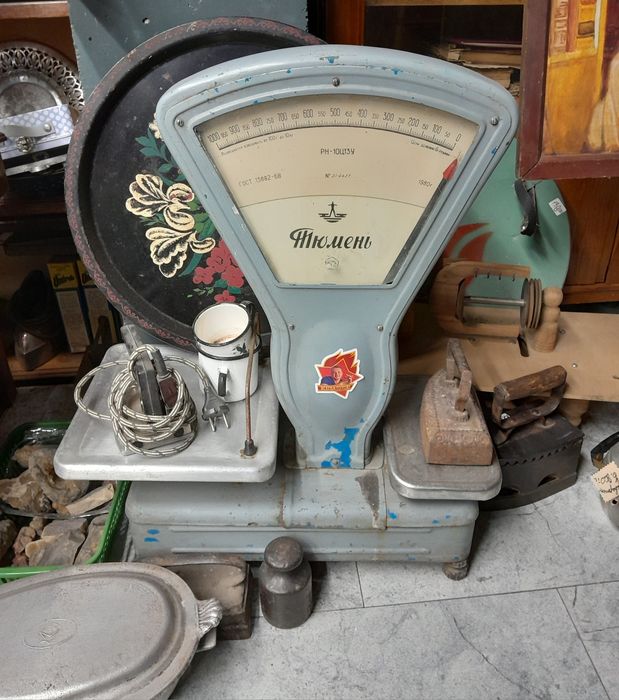 Настольные весы. Винтаж.