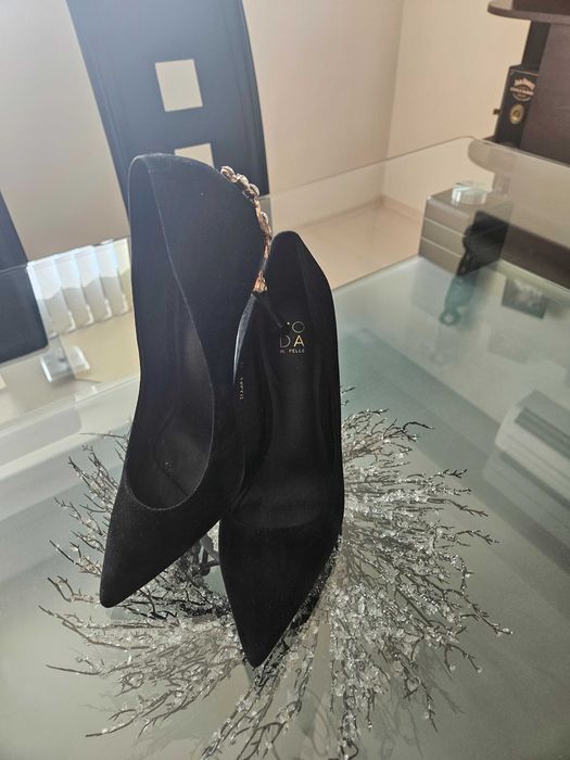 Дамски обувки 38 номер