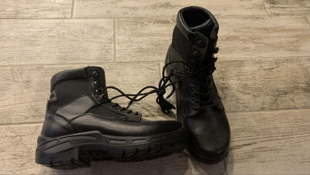 Палицейски кубинки