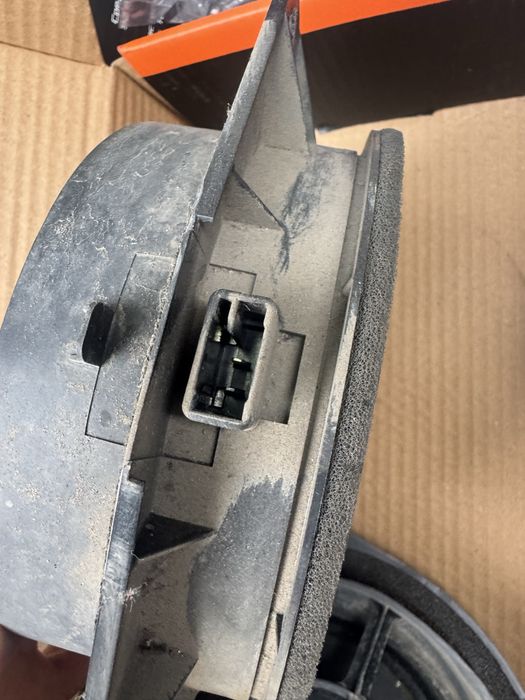 Продам колонки тойота