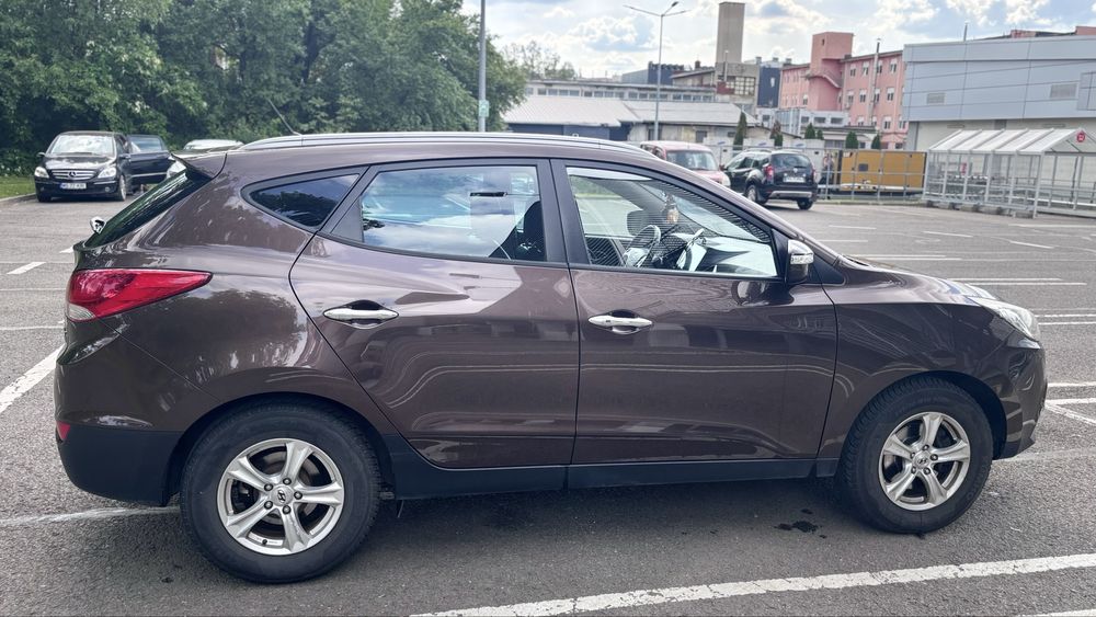 Hyundai ix35 4x4 Automat • 2012 • Full Extras • Stare impecabilă
