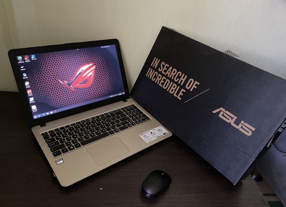 Отличный современный ноутбук Asus